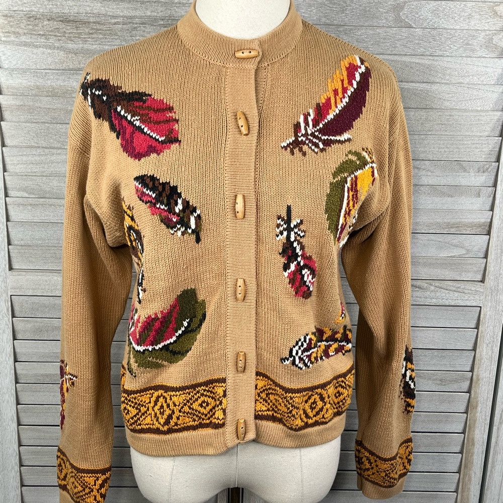 FIRST ISSUE Vintage Cotton Button Front Cardigan Feather Design-Small